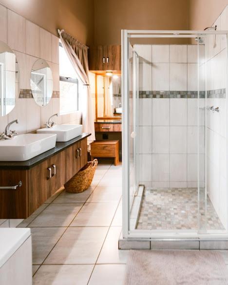Umkhaya Lodge Mkuze エクステリア 写真