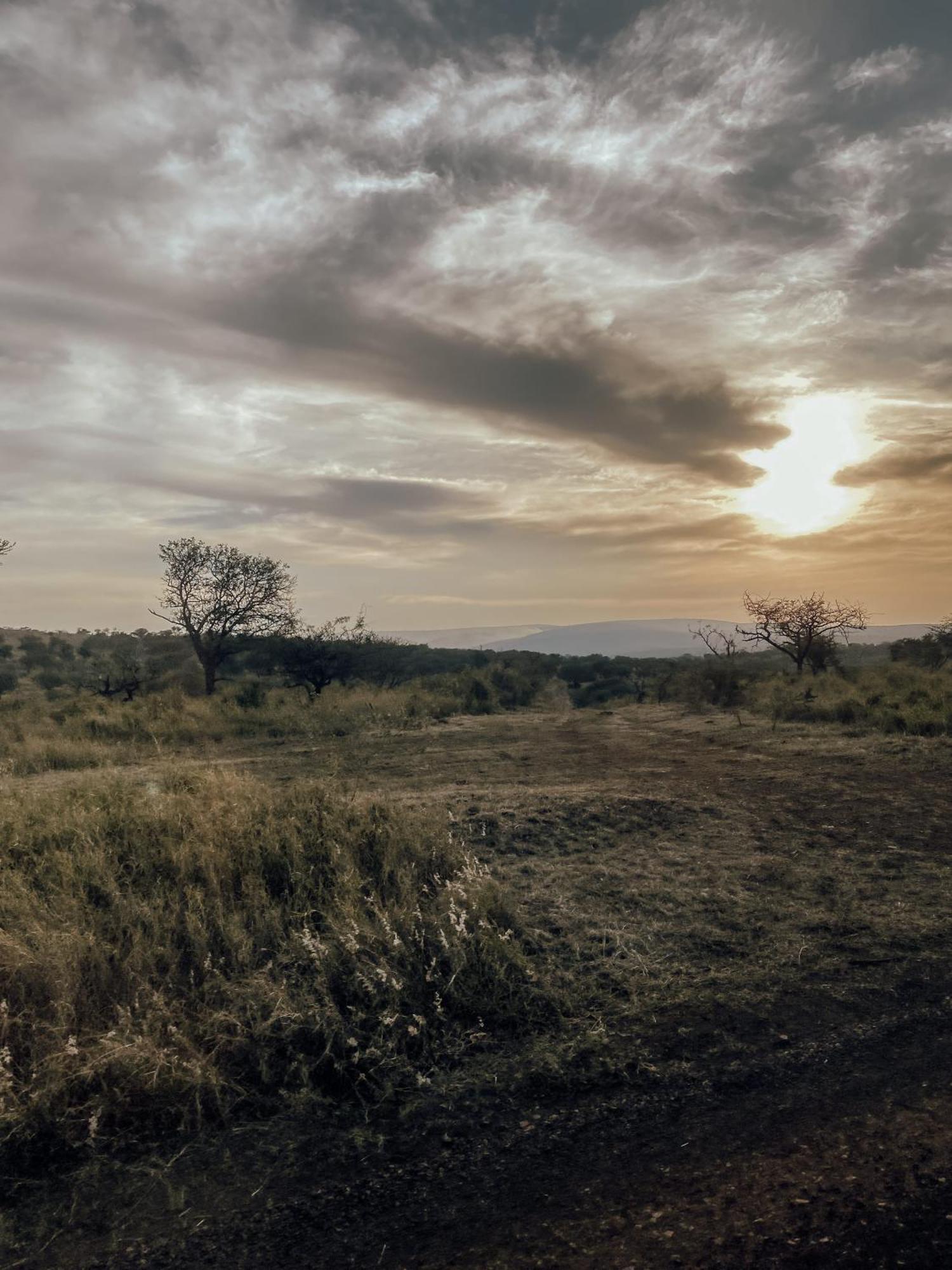 Umkhaya Lodge Mkuze エクステリア 写真